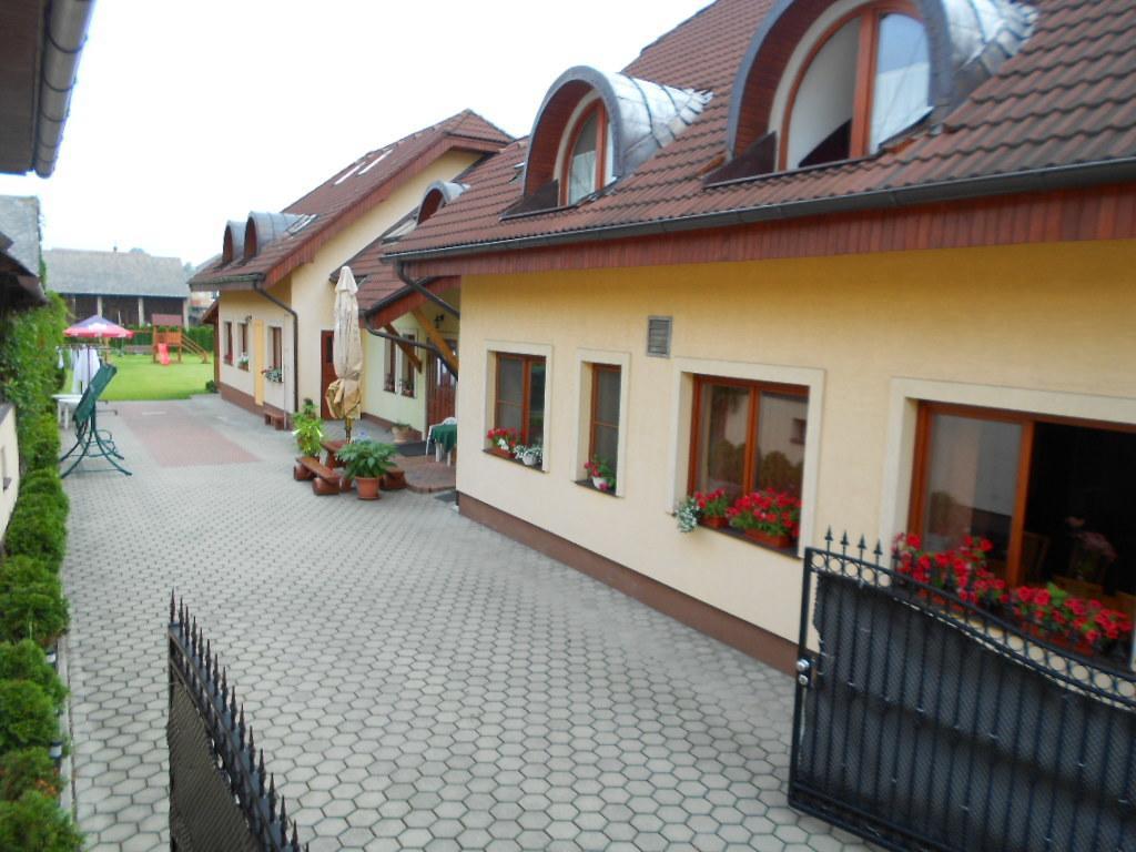 Penzion Rosnicka Liesek Trsztena Kültér fotó